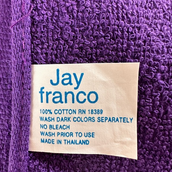 Jay Franco Halloween Haunted House Towels - Picture 5 of 5